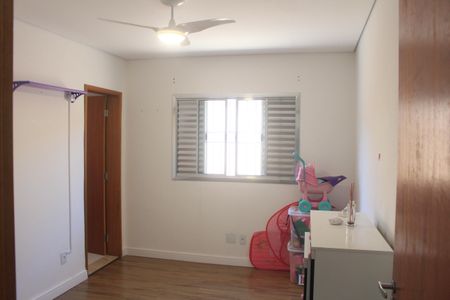 Casa para alugar com 300m², 4 quartos e 4 vagasSuíte 2