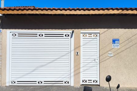 Casa à venda com 300m², 4 quartos e 4 vagas Casa à venda com 300m², 4 quartos e 4 vagasPlaca