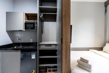 Studio à venda com 18m², 1 quarto e sem vaga Studio à venda com 18m², 1 quarto e sem vagaQuarto