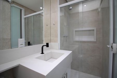 Banheiro Social de apartamento para alugar com 3 quartos, 78m² em Vila Barros, Guarulhos