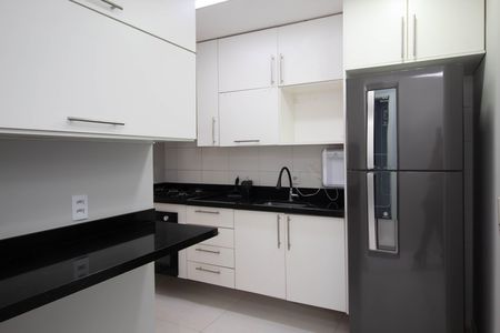 Apartamento para alugar com 78m², 3 quartos e 1 vaga Apartamento para alugar com 78m², 3 quartos e 1 vagaCozinha - Armários