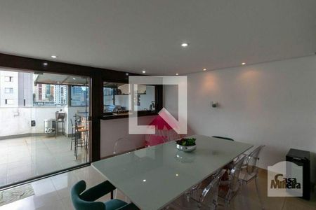 Apartamento para alugar com 180m², 3 quartos e 2 vagas