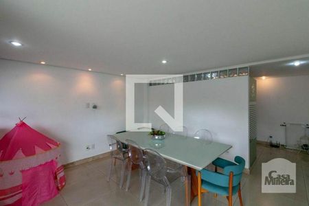 Apartamento para alugar com 180m², 3 quartos e 2 vagas