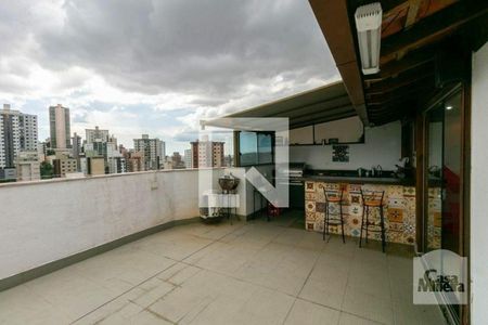 Apartamento para alugar com 180m², 3 quartos e 2 vagas