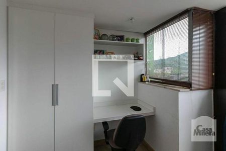 Apartamento para alugar com 180m², 3 quartos e 2 vagas