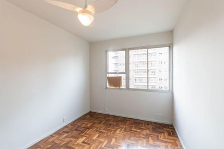 Apartamento à venda com 56m², 1 quarto e 1 vagaQuarto