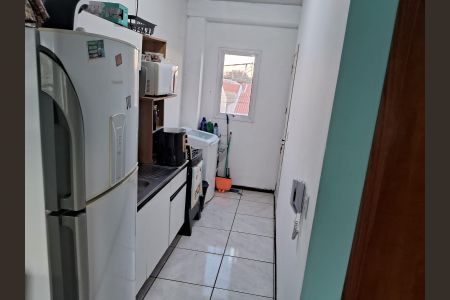 Cozinha de apartamento para alugar com 1 quarto, 42m² em Restinga, Porto Alegre