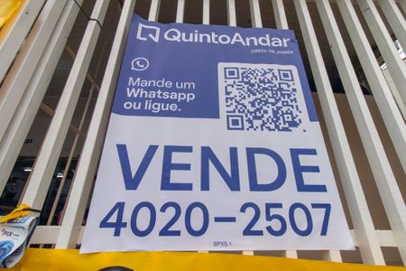 Placa de casa à venda com 3 quartos, 720m² em Sítio Cercado, Curitiba