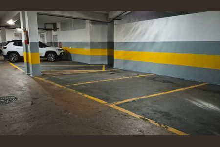 Garagem de apartamento à venda com 3 quartos, 92m² em Copacabana, Rio de Janeiro