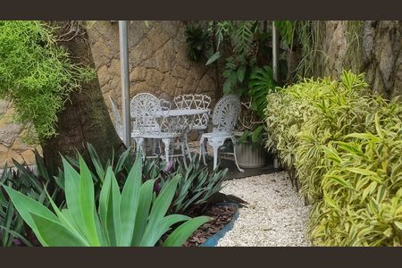 Apartamento à venda com 92m², 3 quartos e 1 vaga Apartamento à venda com 92m², 3 quartos e 1 vagaÁrea externa