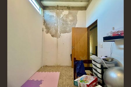 Casa para alugar com 160m², 4 quartos e 4 vagas