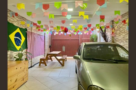 Casa para alugar com 160m², 4 quartos e 4 vagas
