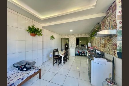 Casa para alugar com 160m², 4 quartos e 4 vagas