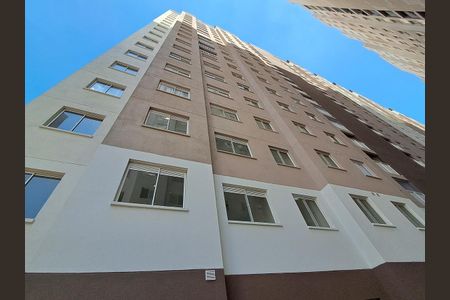 Fachada de apartamento para alugar com 2 quartos, 34m² em Parque Industrial Tomas Edson, São Paulo