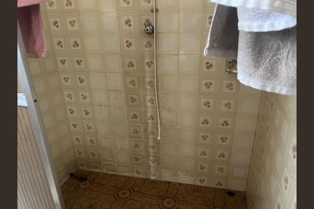 Banheiro da Suíte de casa para alugar com 2 quartos, 90m² em Piedade, Rio de Janeiro