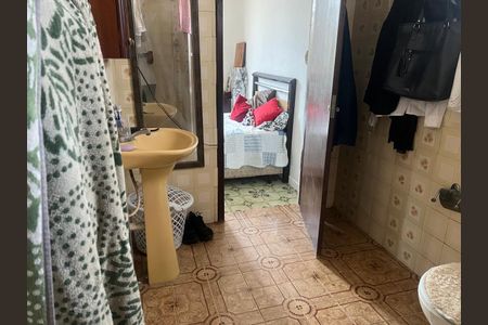 Banheiro de casa para alugar com 2 quartos, 90m² em Piedade, Rio de Janeiro