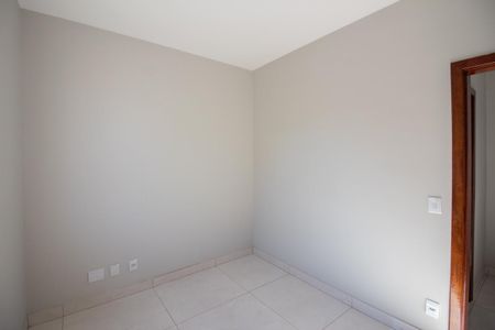 Apartamento para alugar com 128m², 2 quartos e 2 vagas Apartamento para alugar com 128m², 2 quartos e 2 vagasQuarto 2