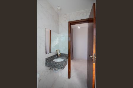 Apartamento para alugar com 128m², 2 quartos e 2 vagas Apartamento para alugar com 128m², 2 quartos e 2 vagasBanheiro Social 2