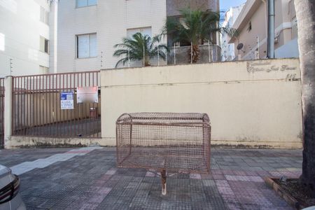 Apartamento para alugar com 128m², 2 quartos e 2 vagas Apartamento para alugar com 128m², 2 quartos e 2 vagasFachada