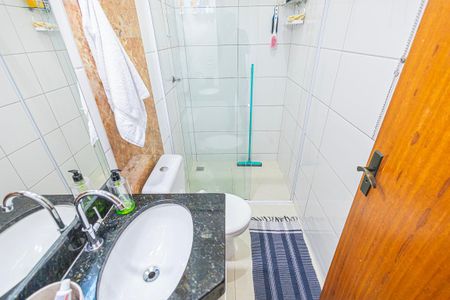 Casa de condomínio à venda com 115m², 2 quartos e 1 vaga Casa de condomínio à venda com 115m², 2 quartos e 1 vagaBanheiro