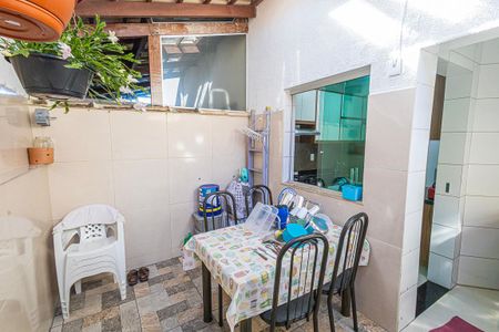 Area externa de casa de condomínio à venda com 2 quartos, 115m² em Jardim Guanabara, Belo Horizonte