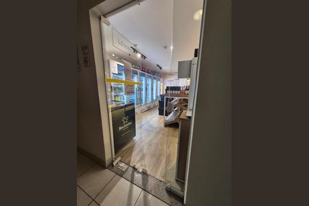 Apartamento para alugar com 65m², 2 quartos e 2 vagasMini Mercado 24h