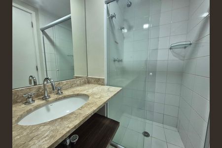 Apartamento para alugar com 65m², 2 quartos e 2 vagasBanheiro Corredor