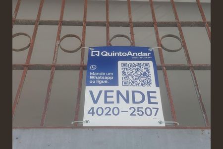 Plaquinha Instalada  de casa para alugar com 4 quartos, 120m² em Parque das Arvores, São Paulo