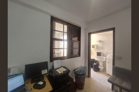 Quarto na Área de Serviço de casa para alugar com 4 quartos, 120m² em Parque das Arvores, São Paulo