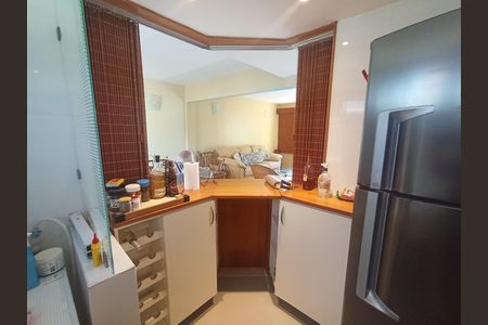 Cozinha  de apartamento para alugar com 3 quartos, 95m² em Barra da Tijuca, Rio de Janeiro