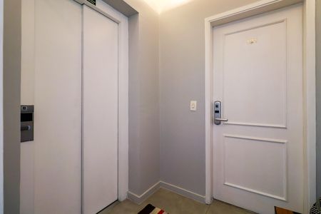 Apartamento à venda com 128m², 3 quartos e 4 vagas Apartamento à venda com 128m², 3 quartos e 4 vagasÁrea comum