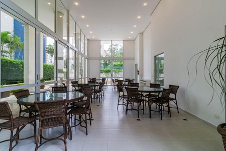 Apartamento à venda com 128m², 3 quartos e 4 vagas Apartamento à venda com 128m², 3 quartos e 4 vagasÁrea comum