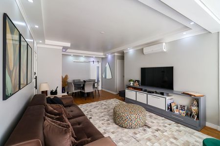 Apartamento à venda com 128m², 3 quartos e 4 vagas Apartamento à venda com 128m², 3 quartos e 4 vagasSala