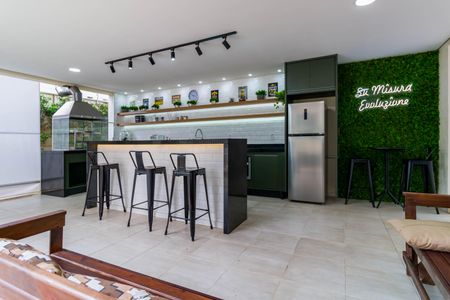 Apartamento à venda com 128m², 3 quartos e 4 vagas Apartamento à venda com 128m², 3 quartos e 4 vagasÁrea comum