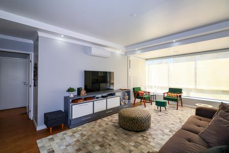 Apartamento à venda com 128m², 3 quartos e 4 vagas Apartamento à venda com 128m², 3 quartos e 4 vagasSala