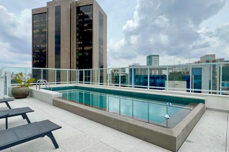 Studio para alugar com 25m², 1 quarto e sem vaga Studio para alugar com 25m², 1 quarto e sem vagaÁrea Comum - Piscina