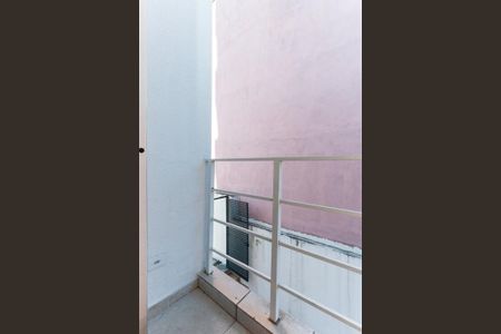 Sacada do quarto 1 de casa de condomínio para alugar com 2 quartos, 57m² em Vila Aurora (zona Norte), São Paulo