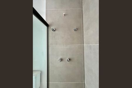 Apartamento à venda com 34m², 1 quarto e 1 vaga Apartamento à venda com 34m², 1 quarto e 1 vagaBanheiro