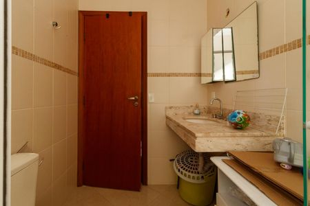 Casa à venda com 311m², 4 quartos e 4 vagas