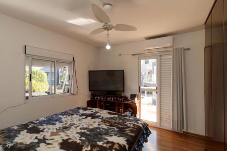 Casa à venda com 311m², 4 quartos e 4 vagas