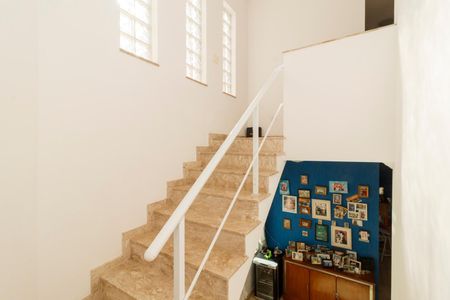Casa à venda com 311m², 4 quartos e 4 vagas