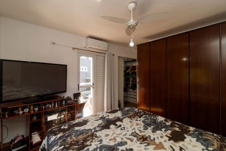 Casa à venda com 4 quartos, 311m² em Sítio Barrocada, São Paulo