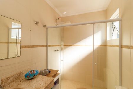 Casa à venda com 311m², 4 quartos e 4 vagas