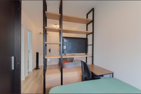 Apartamento à venda com 28m², 1 quarto e sem vagaSala/Quarto
