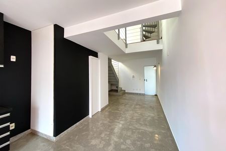 Apartamento à venda com 1 quarto, 94m² em Serra, Belo Horizonte