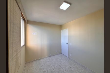 Quarto 1 de apartamento para alugar com 2 quartos, 58m² em Barra da Tijuca, Rio de Janeiro