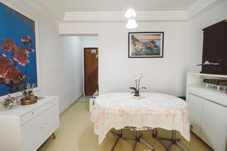 Apartamento à venda com 60m², 3 quartos e 1 vaga Apartamento à venda com 60m², 3 quartos e 1 vagaSala