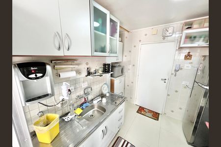 Apartamento à venda com 96m², 3 quartos e 1 vaga Apartamento à venda com 96m², 3 quartos e 1 vagaCozinha