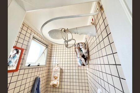 Apartamento à venda com 96m², 3 quartos e 1 vaga Apartamento à venda com 96m², 3 quartos e 1 vagaBanheiro de serviço