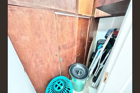 Apartamento à venda com 96m², 3 quartos e 1 vaga Apartamento à venda com 96m², 3 quartos e 1 vagaDespensa